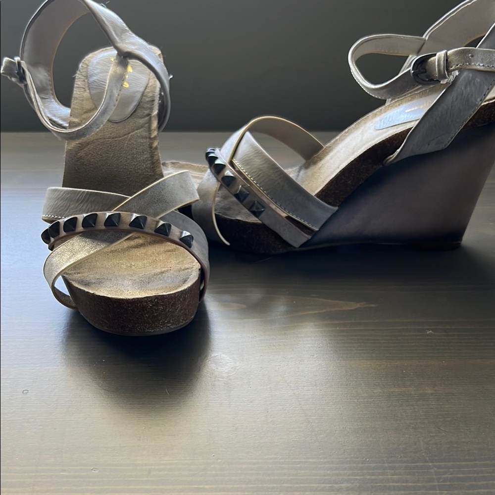 Stylish Gray Wedge Sandals